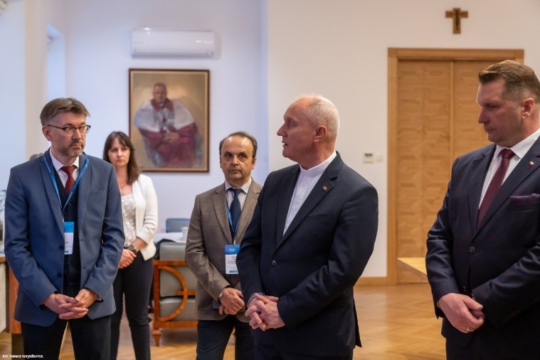 Līguma par Triju jūru universitāšu tīkla izveidi parakstīšana